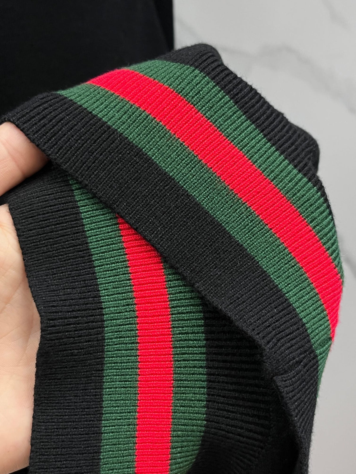 Gucci 25 Classic Logo Design Sweater 108635