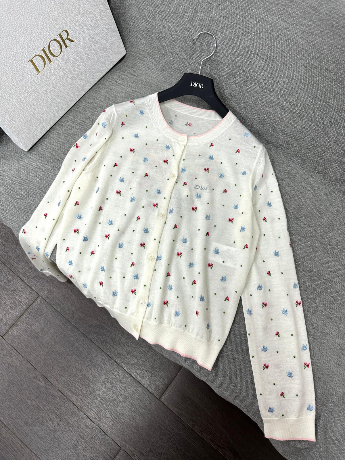 CD Dioramour Cardigan Embroidered Ivory Wool 349490