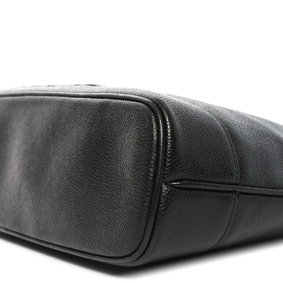 Caviar Shoulder Bag Black