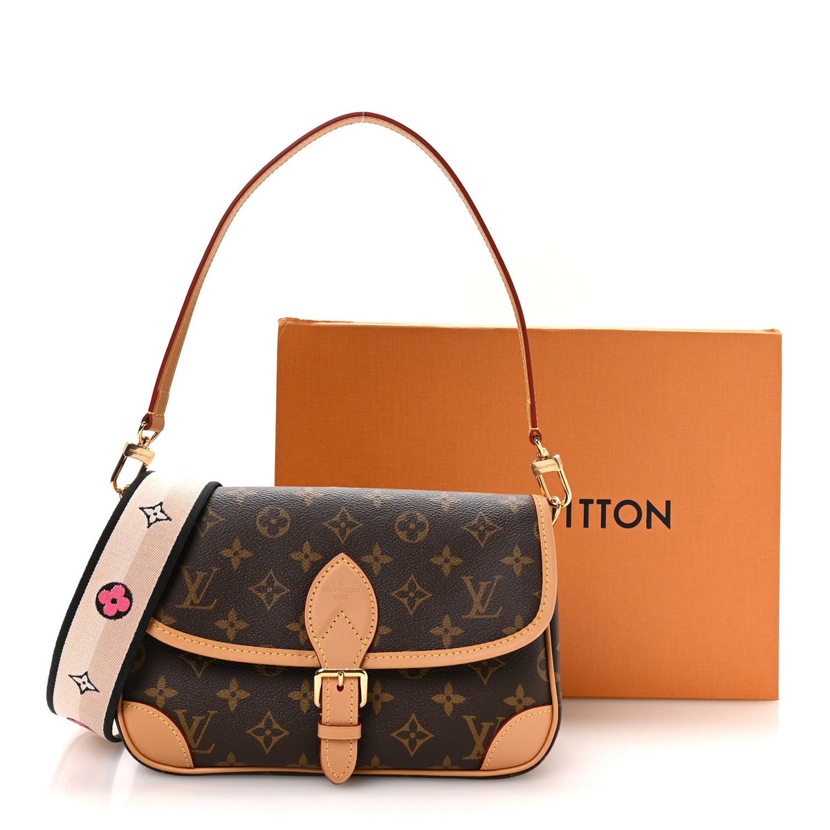 Monogram Diane Black