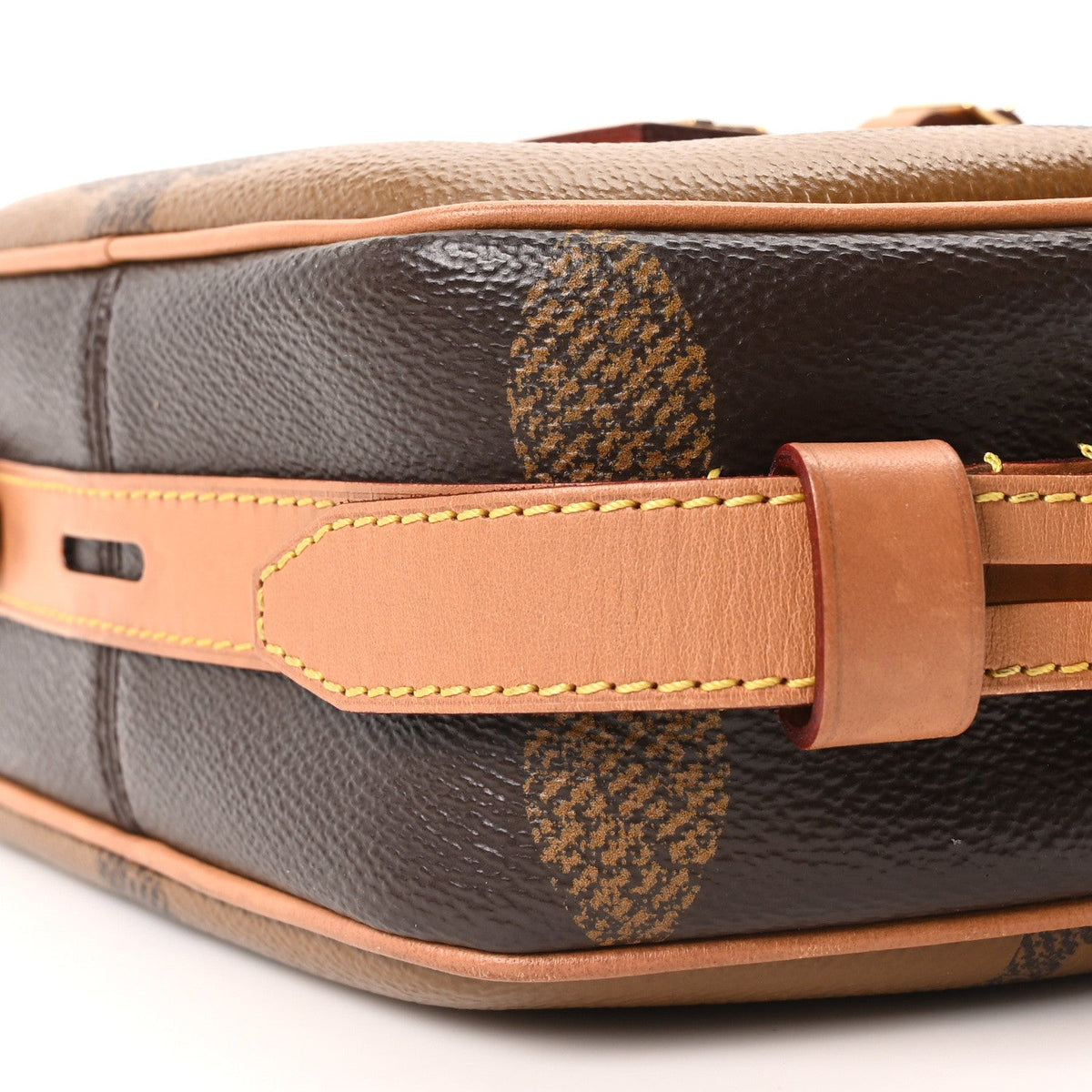 Reverse Monogram Giant Boite Chapeau Souple