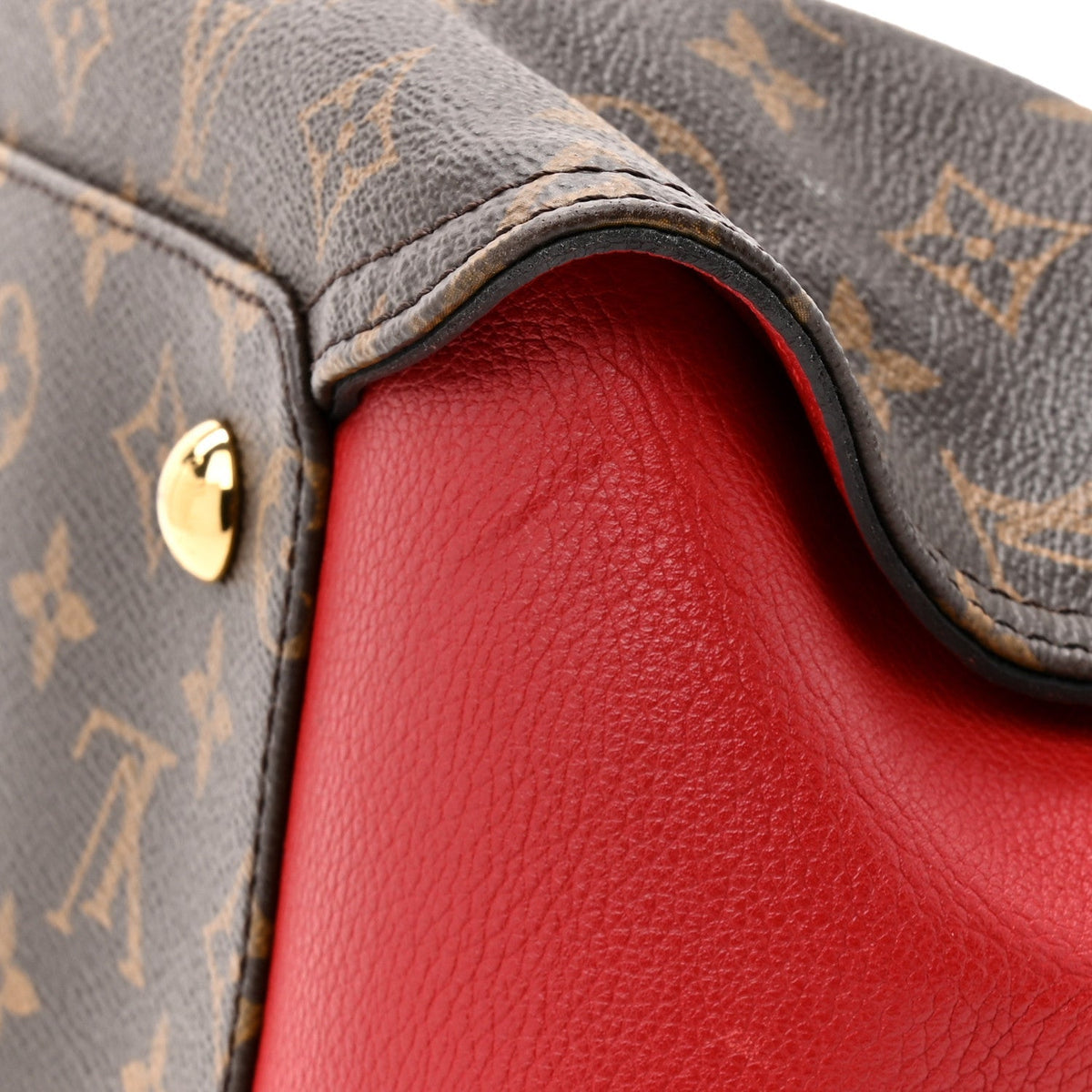 Monogram Gaia Cherry