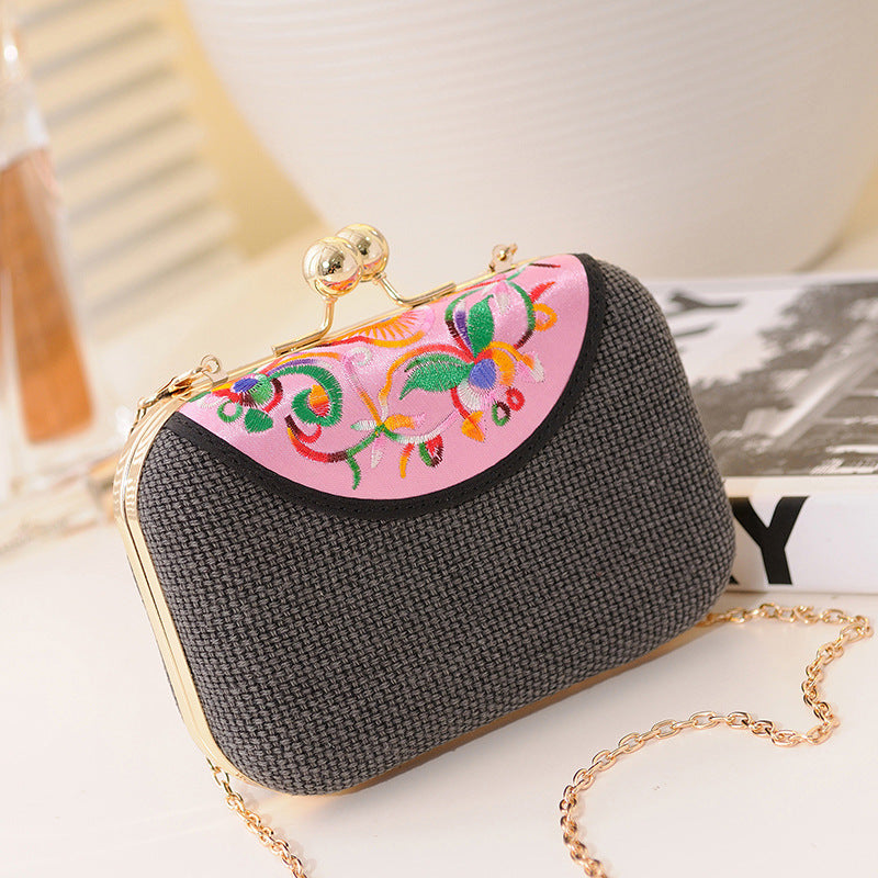 New Embroidered Women'S Bag Ethnic Style One Shoulder Cross Over Mobile Phone Bag Trend One Shoulder Cross Over Small Bag