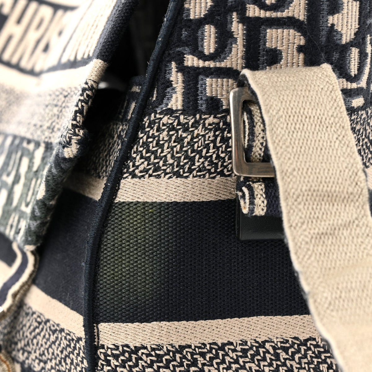 Oblique Medium Diorcamp Messenger Blue
