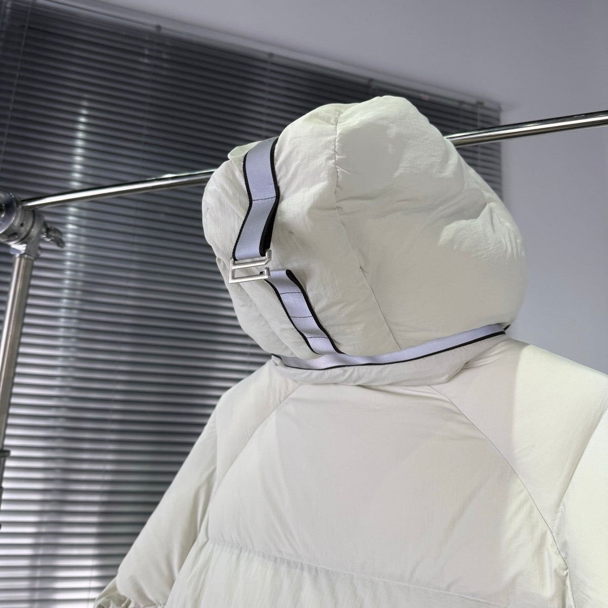 C. Goose Jacket White Polyester 0046
