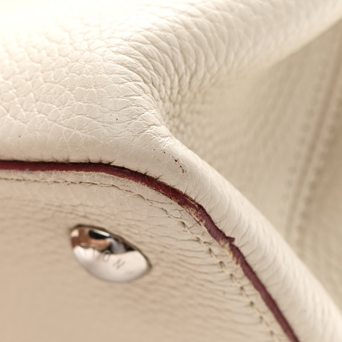 Taurillon Capucines MM Blanc Casse