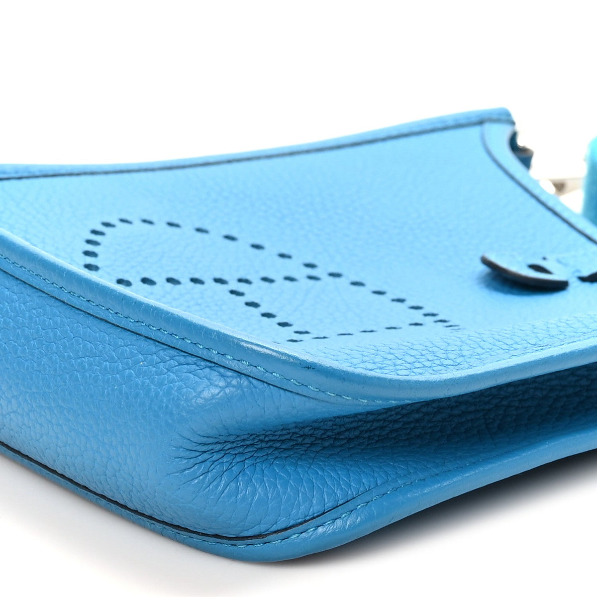 Taurillon Clemence Evelyne TPM Bleu Zanzibar