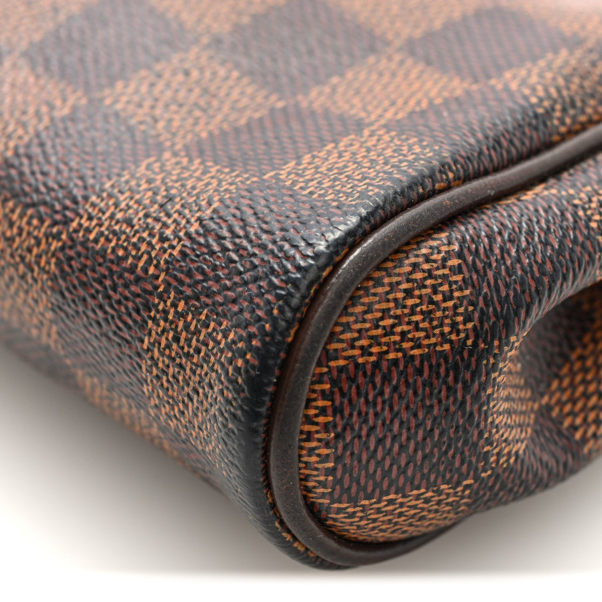 Damier Ebene Eva Clutch