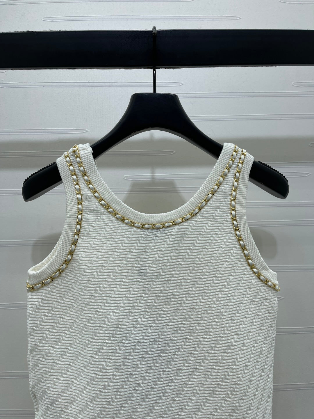 CC 26 Spring/Summer Top White Wool Yarn 343440