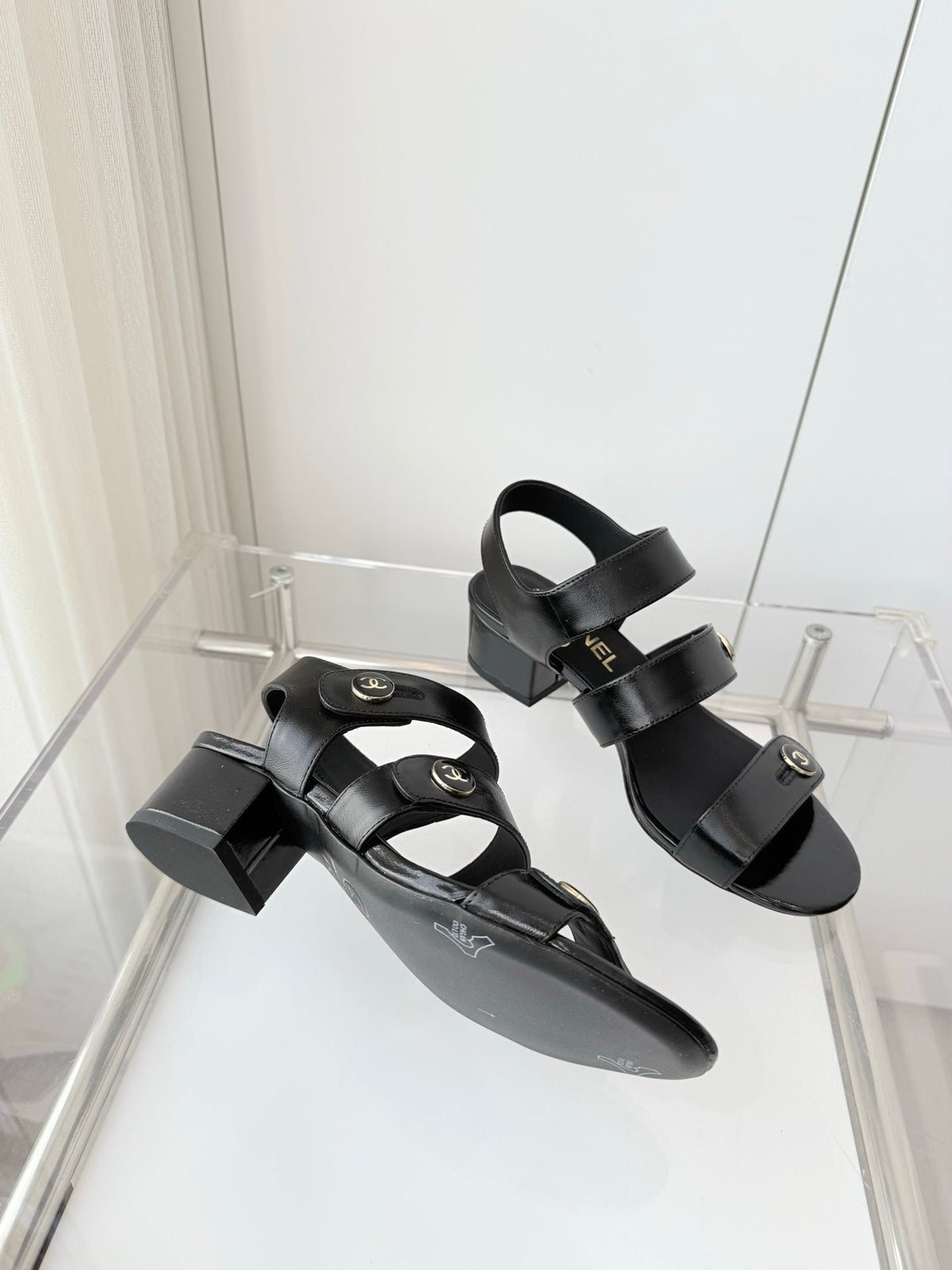 Chanel 26 Turnlock 40 Black Sandal Heels in Lambskin 597403