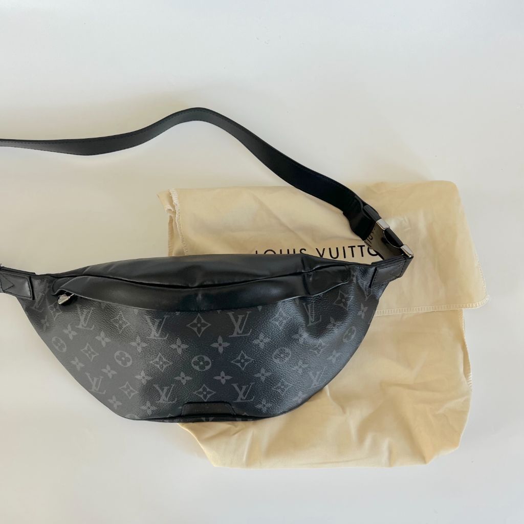 Louis Vuitton Discovery Bumbag Monogram Eclipse