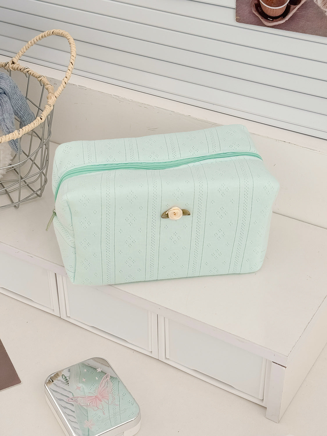 Large Capacity Knitted Cotton Octagonal Makeup Bag for Daily Use