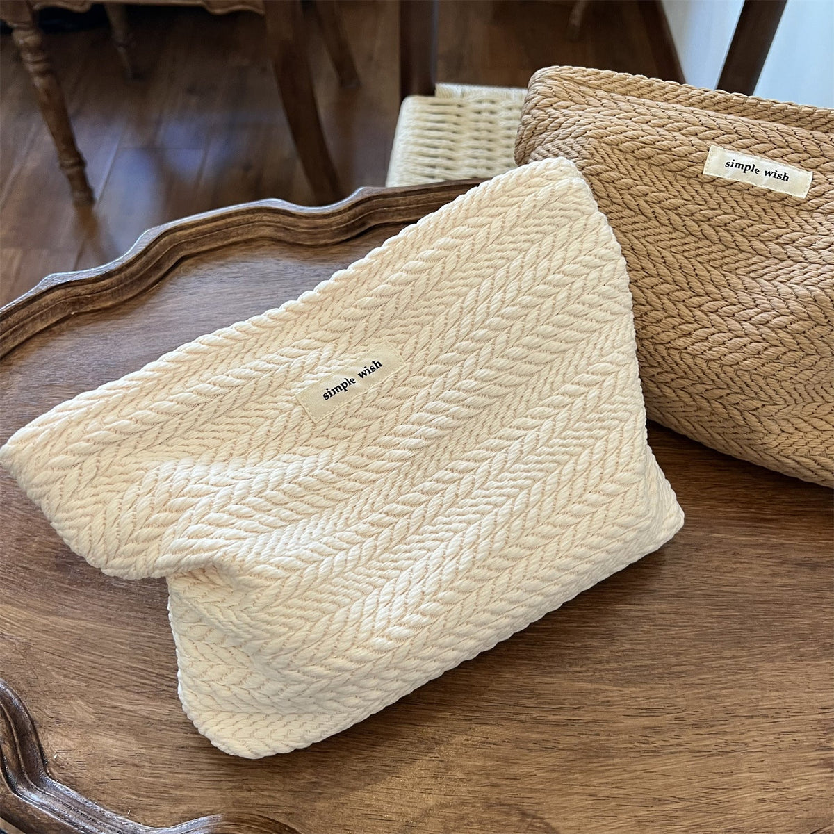 Elegant Large Capacity Portable Makeup Bag