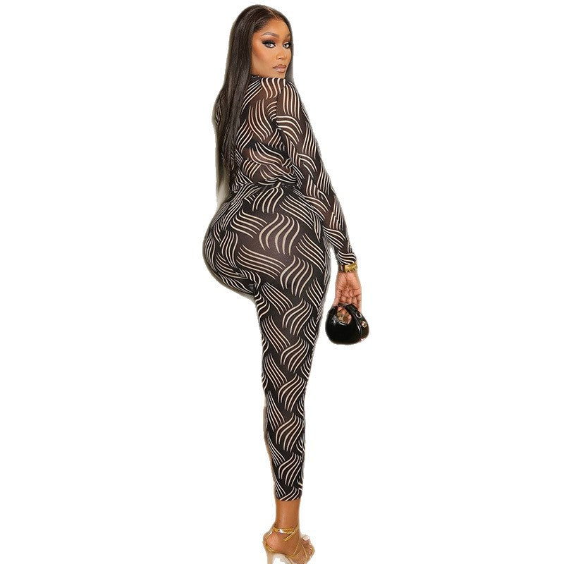 Trendy Striped Two-Piece Activewear Set With Long-Sleeve Turtleneck