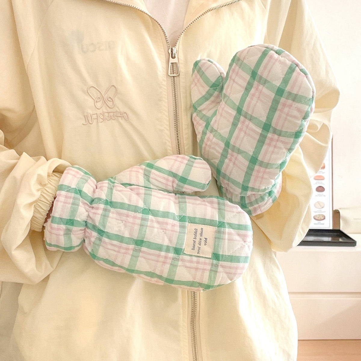 Quilted Diamond Gloves Thick Warm Touchscreen Gloves for Women
