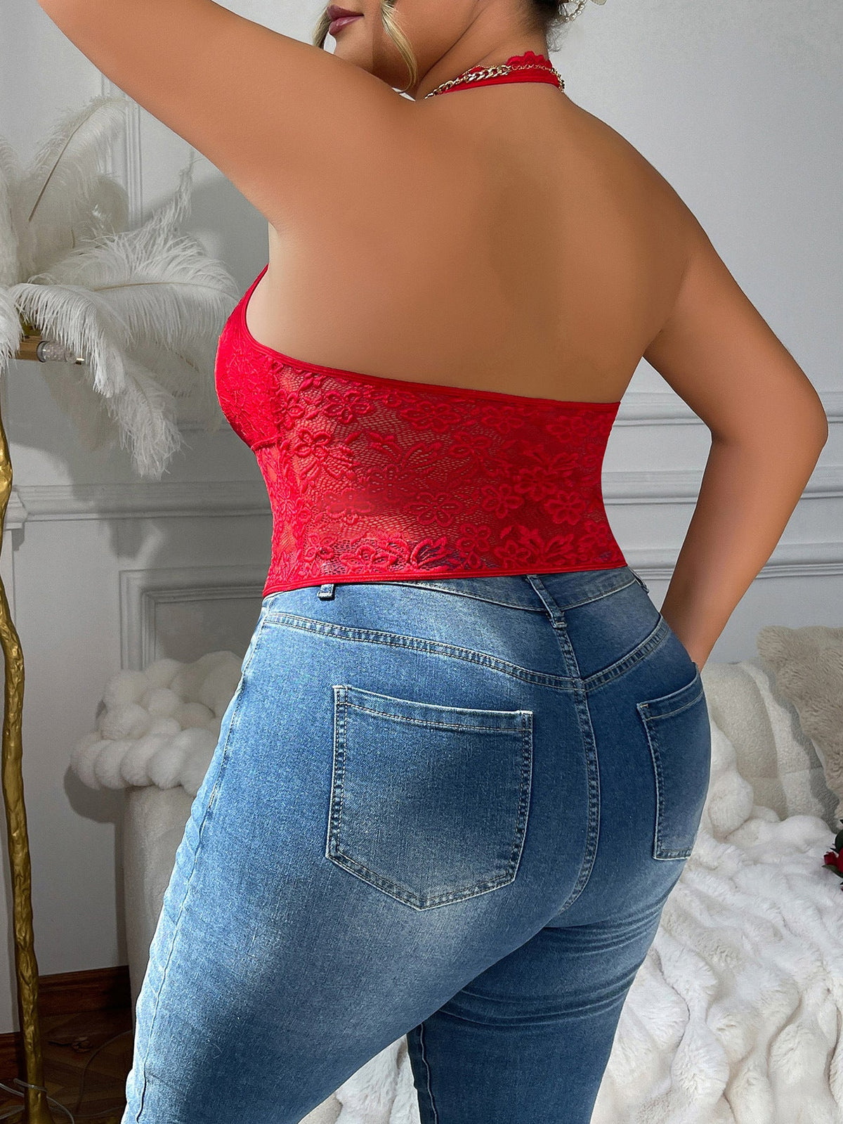 Sexy Lace Crop Top For Plus Size Women