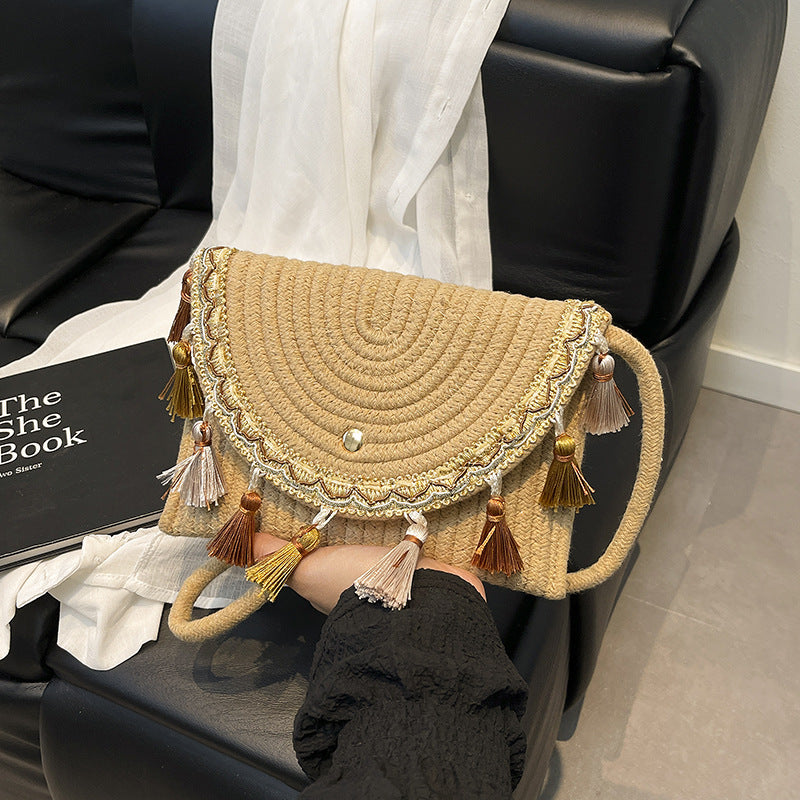 Bohemian Style Fringe Straw Crossbody Bag