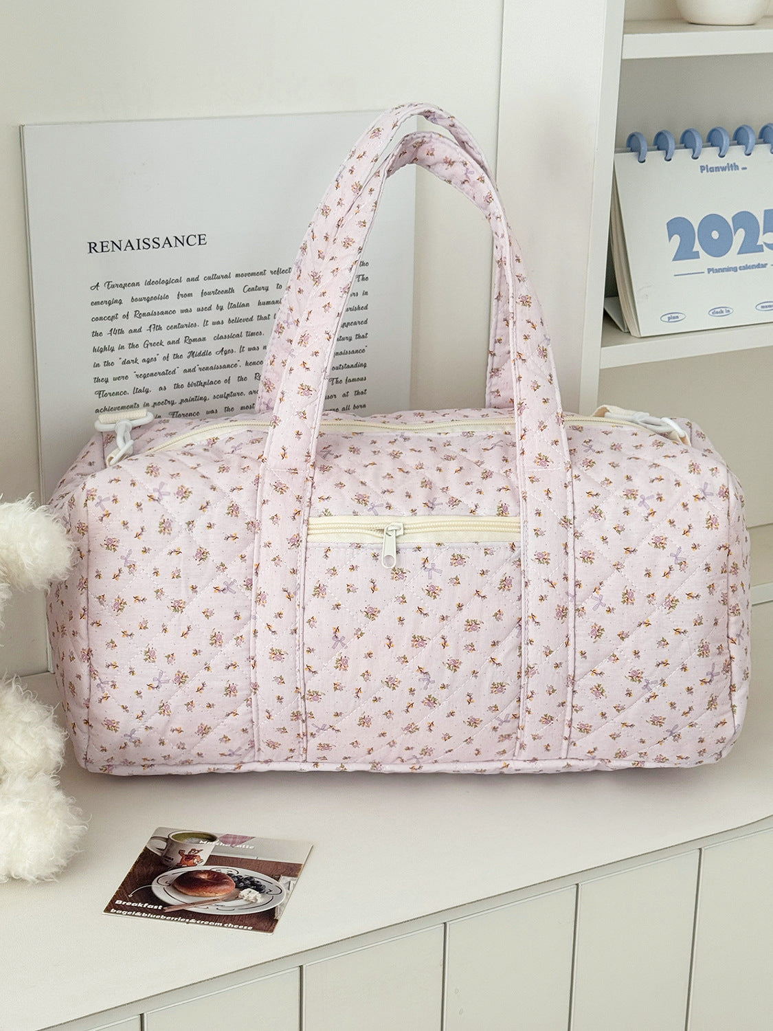 Floral Quilted Travel Bag Large Capacity Lightweight Boston Bag