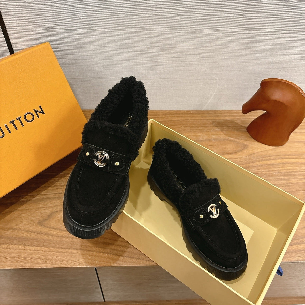 LV District Flat Loafer Black Wool Suede 594854