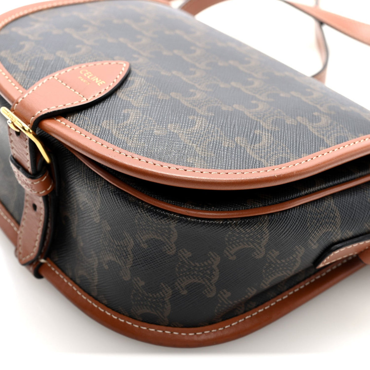 Triomphe Canvas Medium Folco Bag Tan