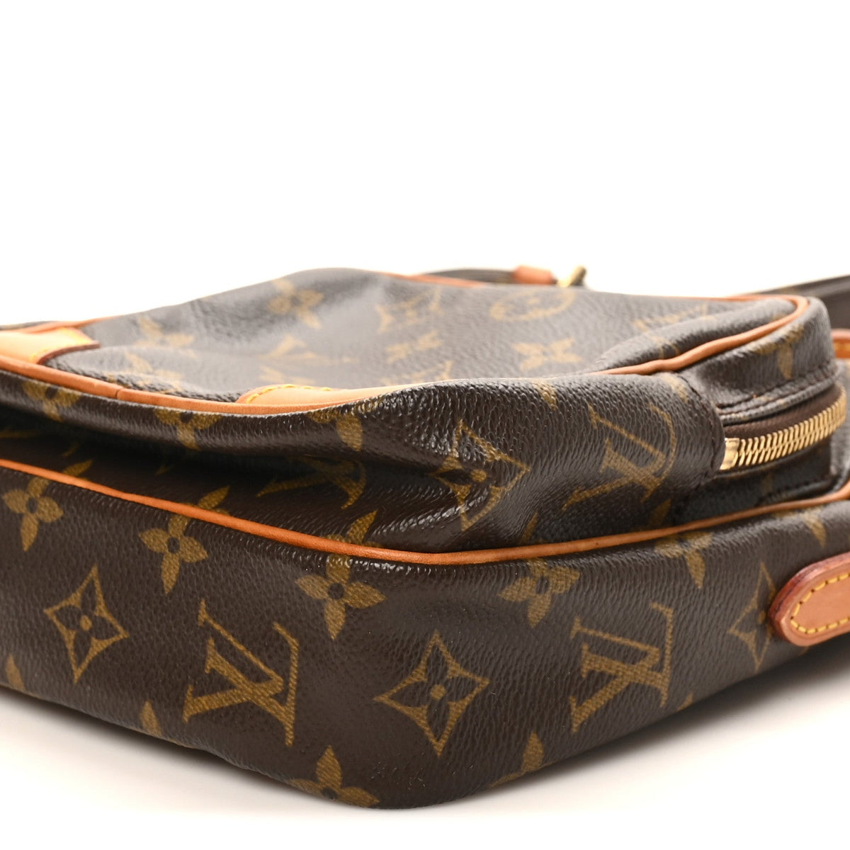 Monogram Amazone