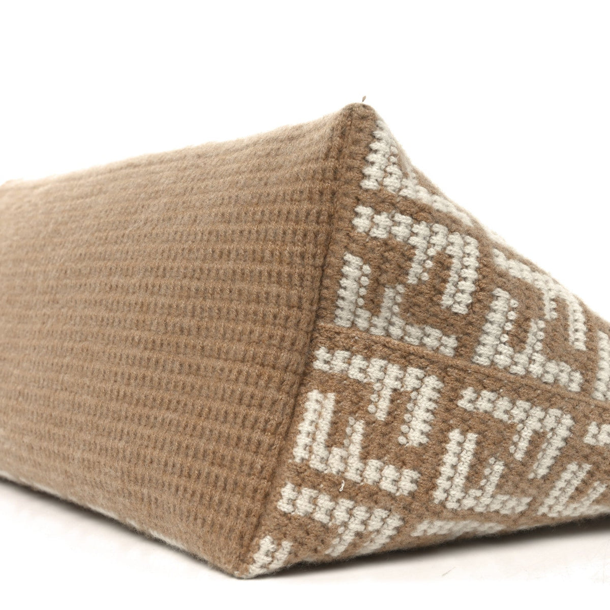 Cashmere Knit FF Large Shopper Tote Cammello