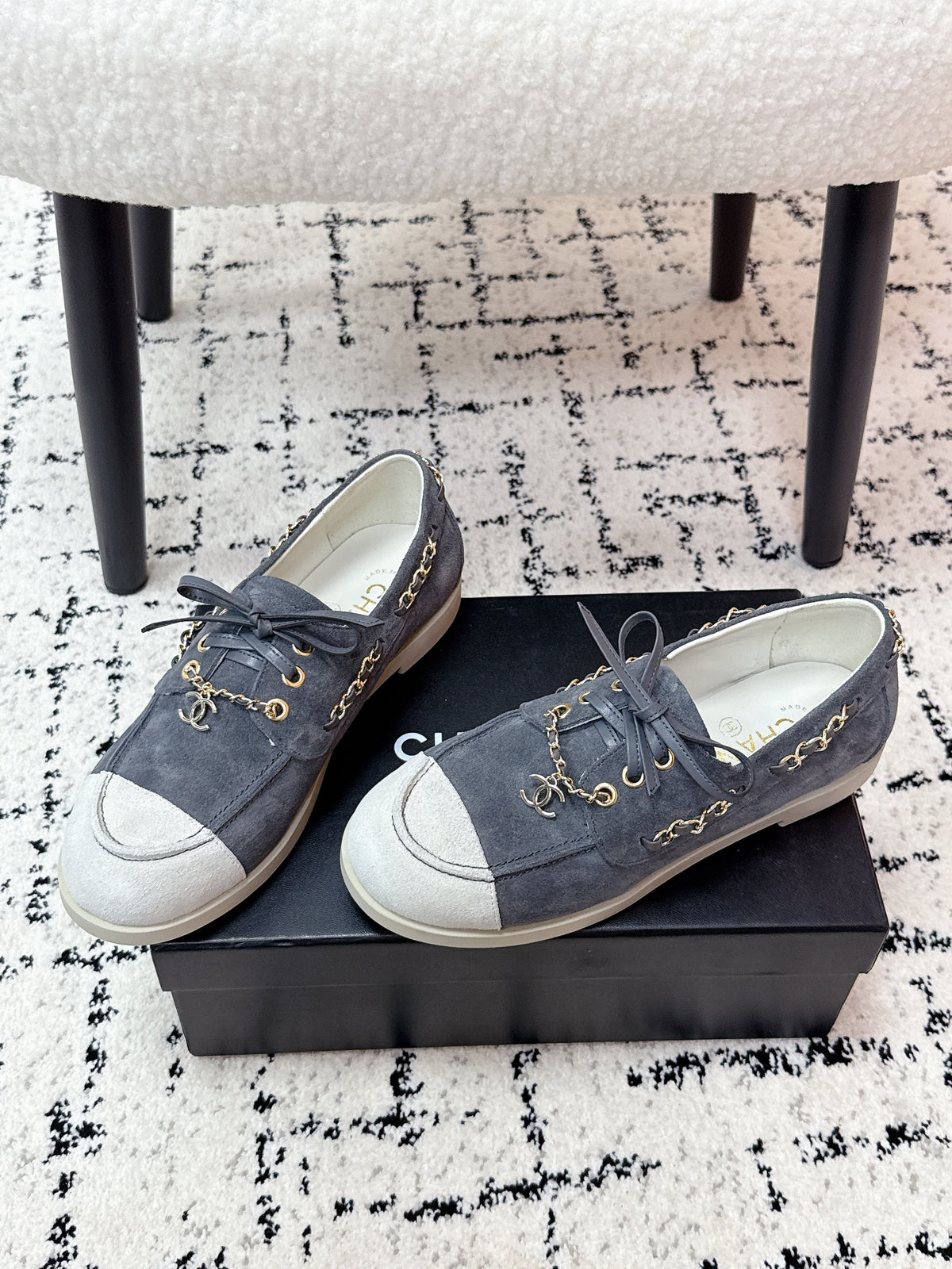 CC Cruise 25/26 Moccasins White Slate Blue Gray Suede