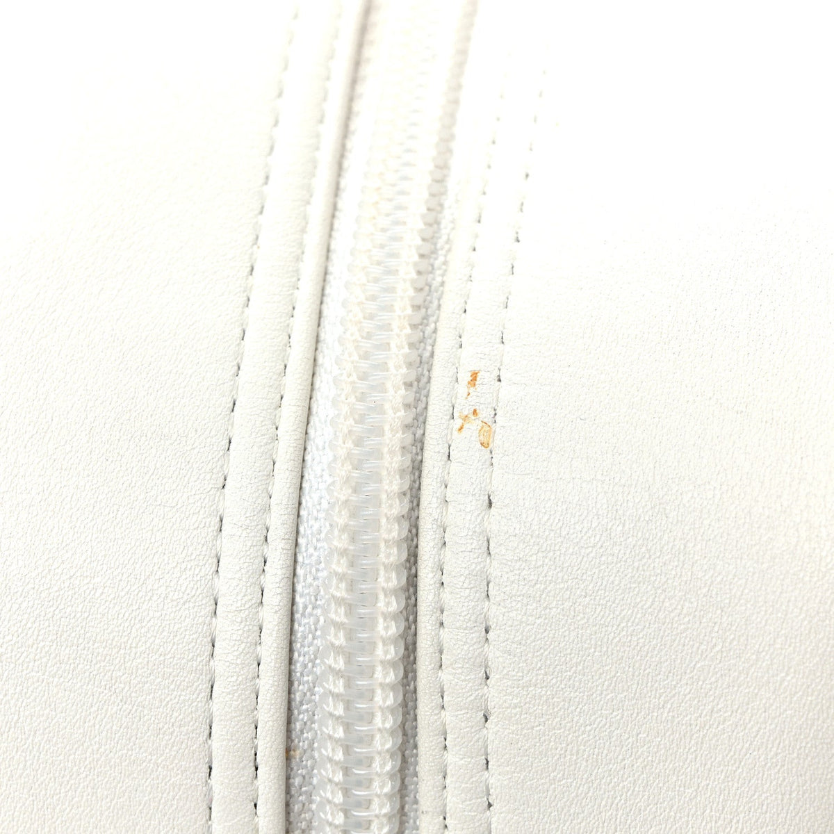 Calfskin Python Quilted Large Cambon Bowler White