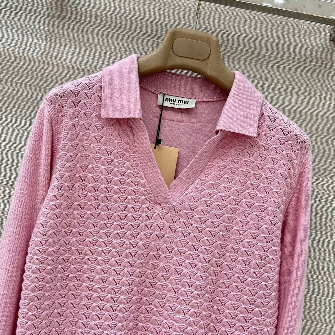 MIUMIU SWEATER STYLE 756