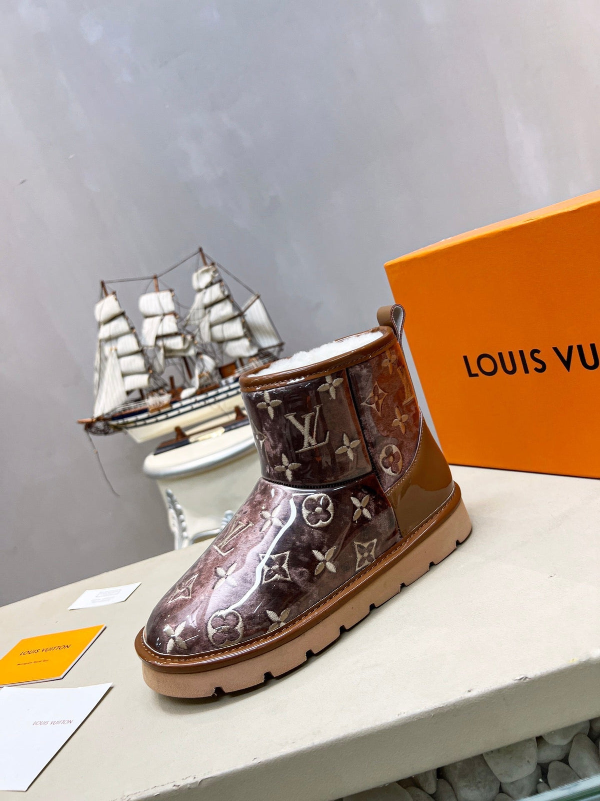 LV 25 Snow Boots Purple Monogram PVC Wool