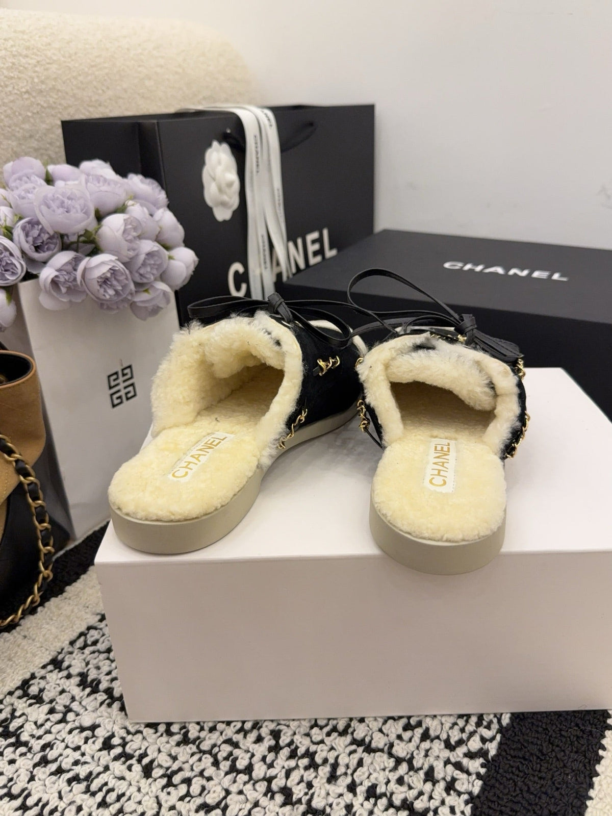 CC 26 Shearling Slip-on Loafer Black White Suede Wool 588718