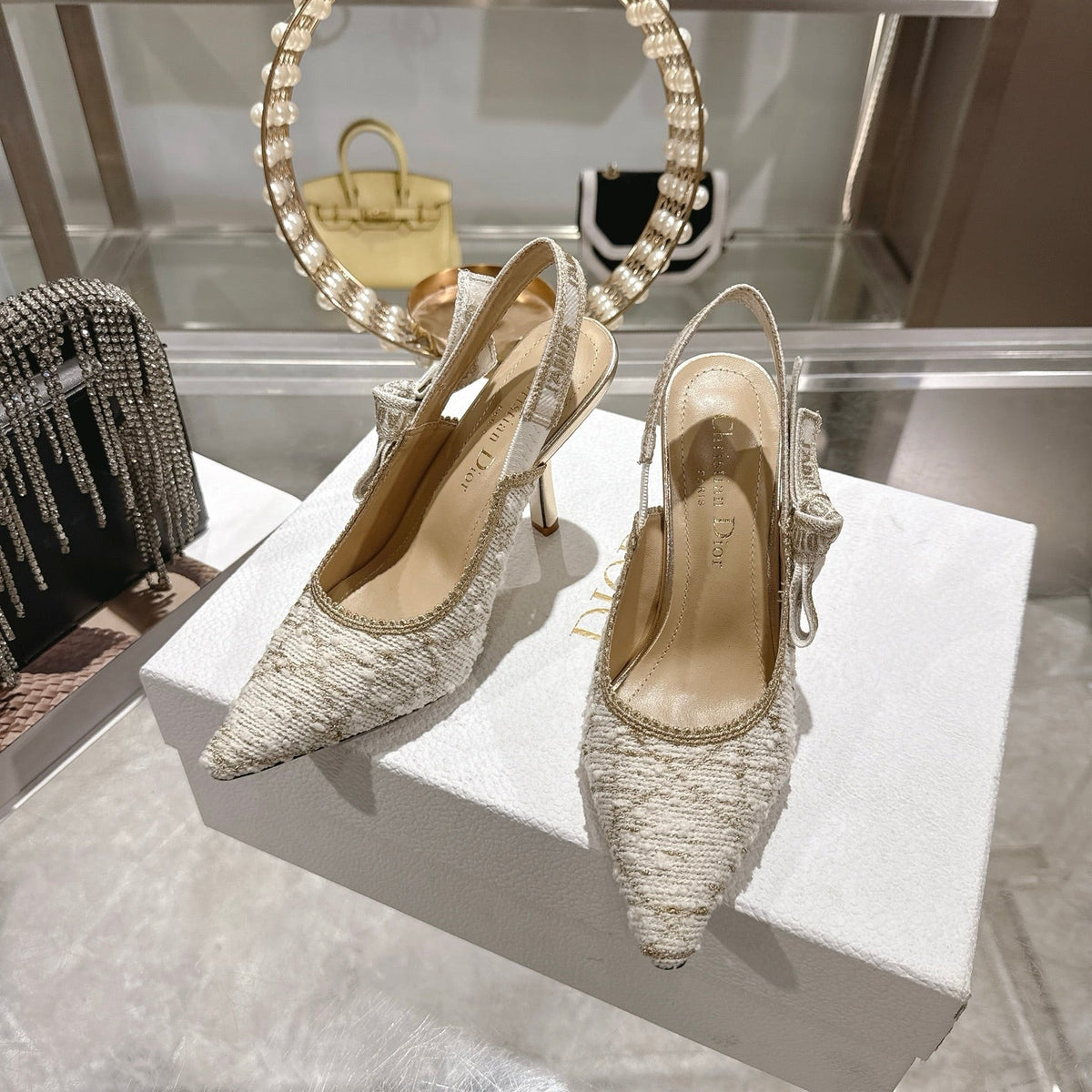 CD 26 Slingback 85mm Light Cream Gold Tweed 592230