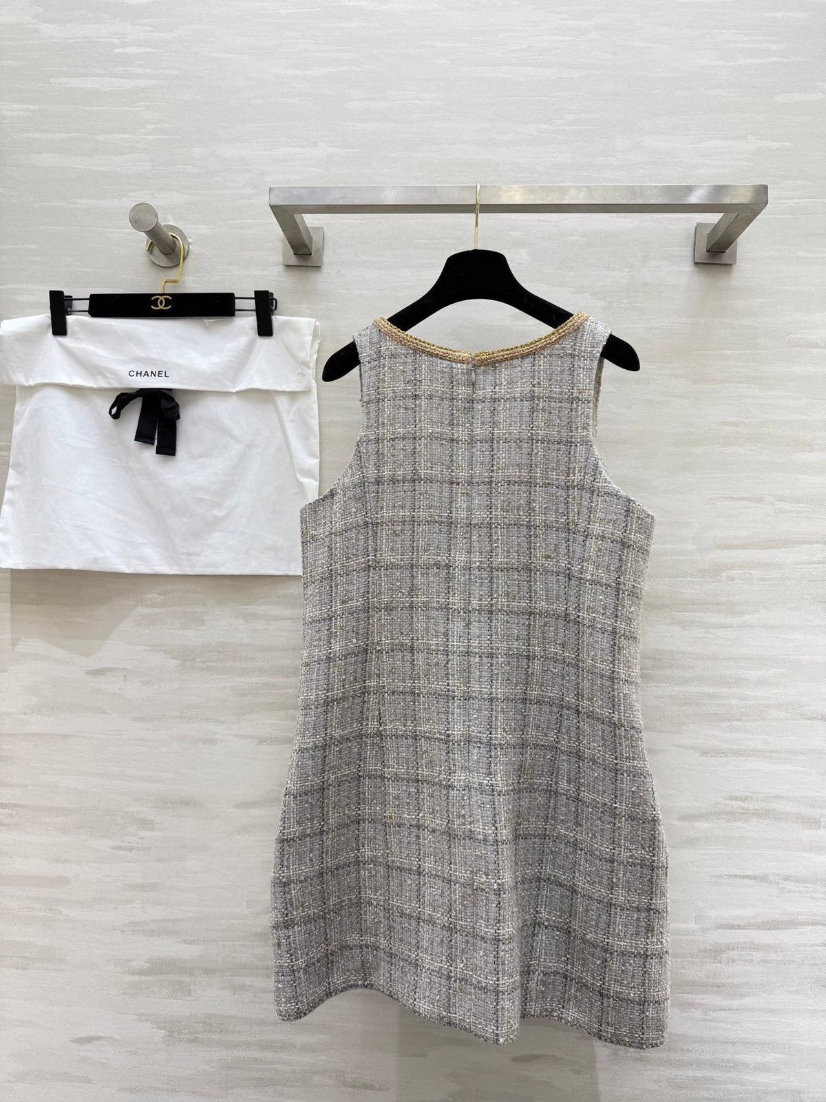 CC 26s Classic Dress Beige-Grey Tweed 352291