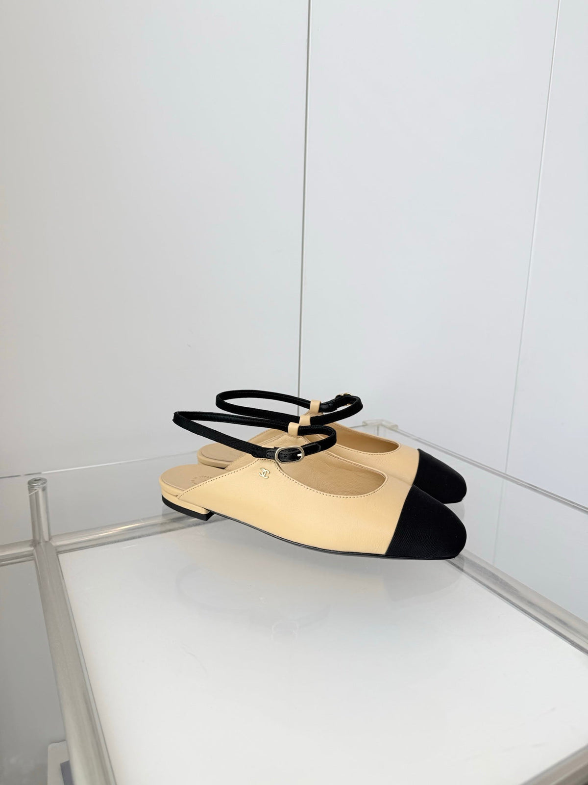 Chanel 26 Slingback Flats Beige Black in Lambskin 597389
