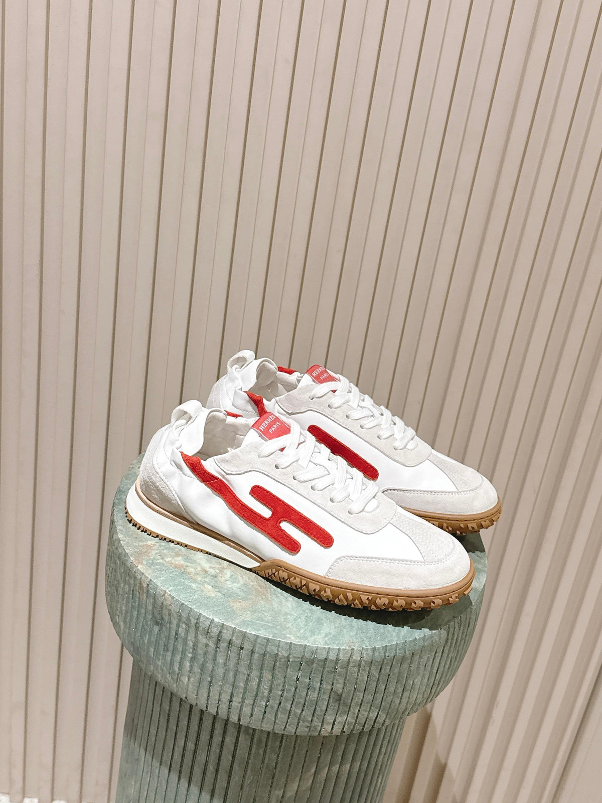 HM Jet Sneaker White Light Grey Red Suede Calfskin 583756
