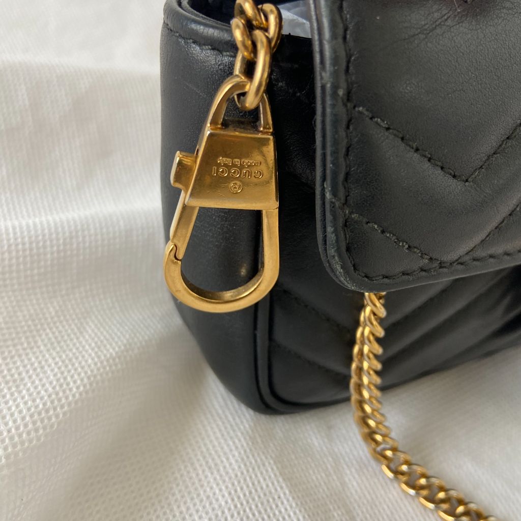 Gucci GG Marmont super mini bag