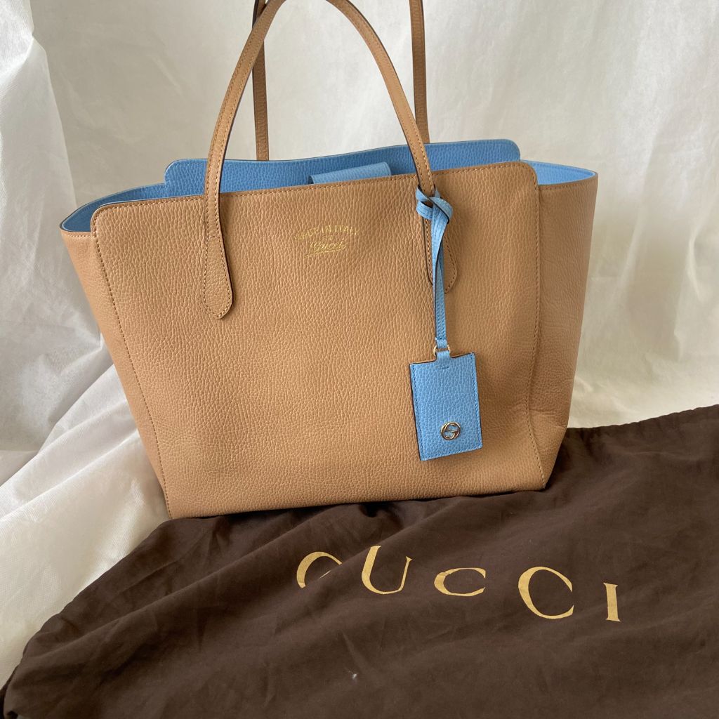 Gucci Tan and Blue Leather Swing Tote Bag