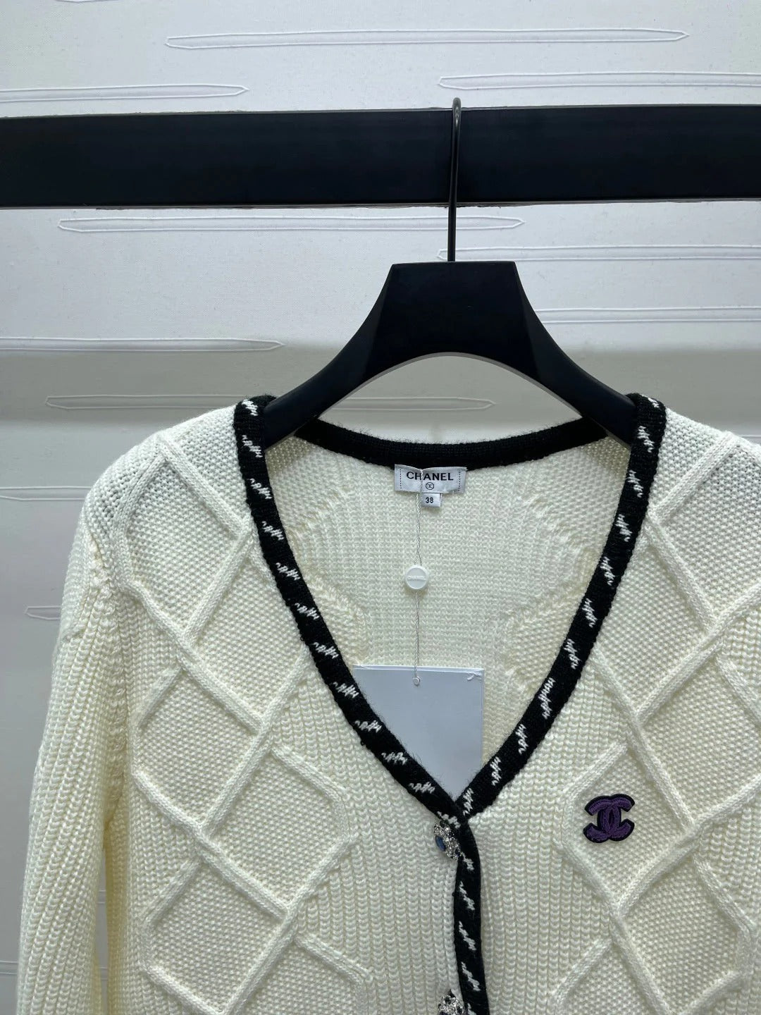 CHANEL 25S CARDIGAN STYLE 198