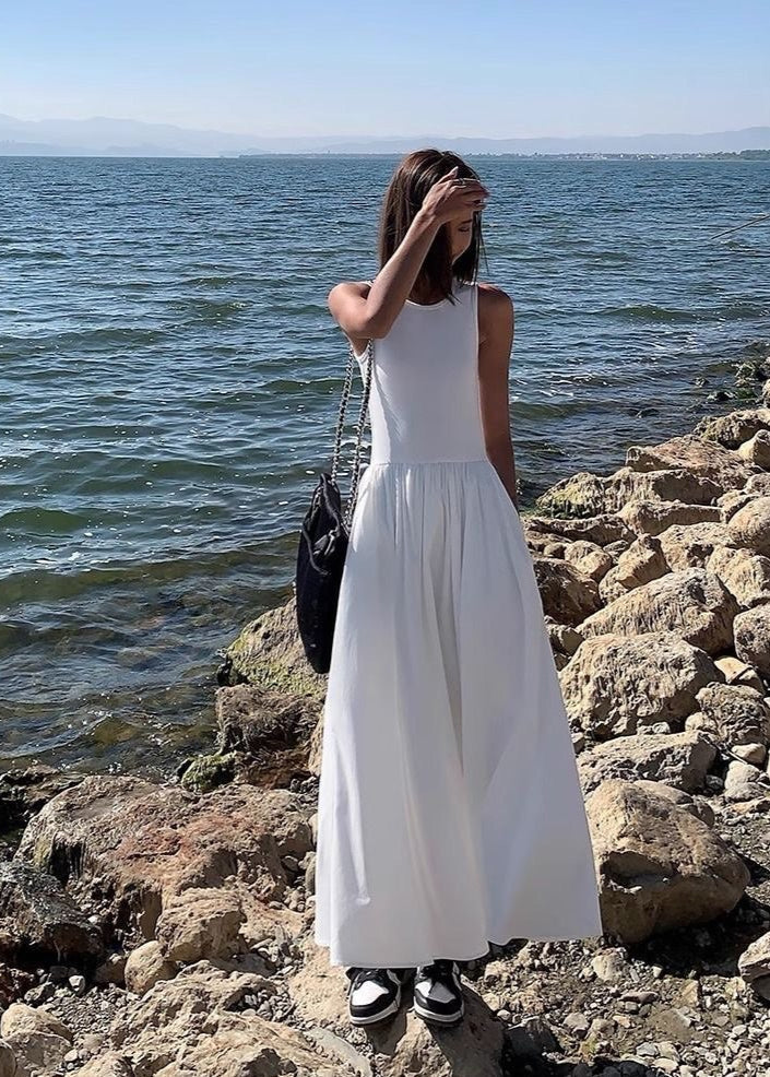 Flowy Maxi Dress White Sleeveless Lightweight Fabric