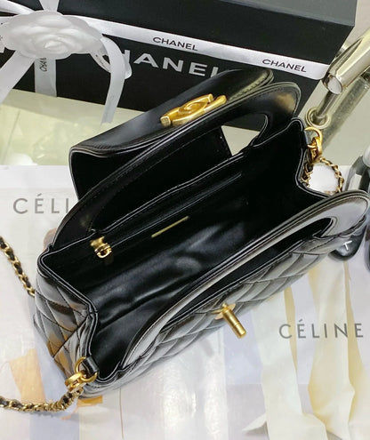 CC Mini Shopping Bag Shiny Aged Calfskin & Gold-Tone Metal Black 13 x 19 x 7 cm