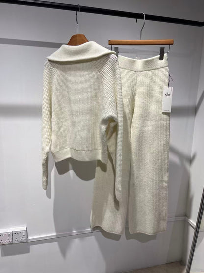 Alo Yoga Cashmere Plush Waffle