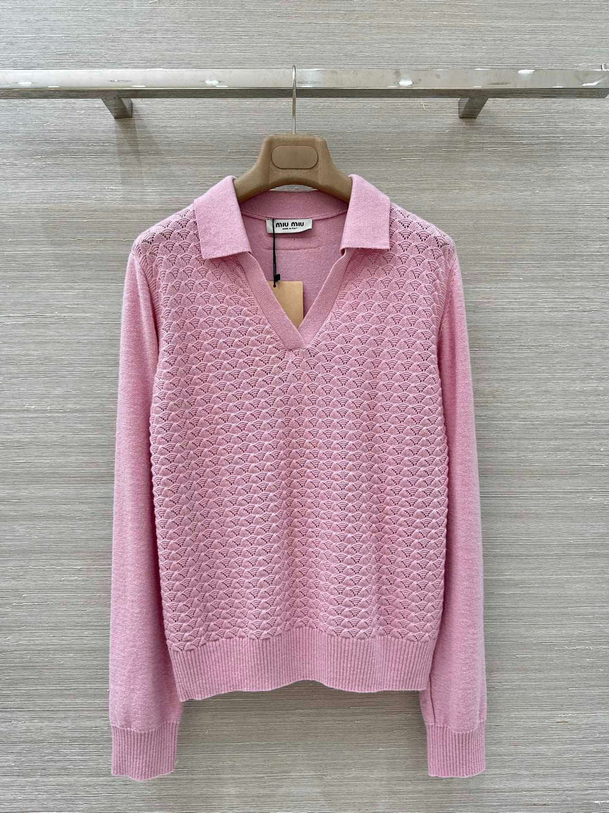 MIUMIU SWEATER STYLE 756
