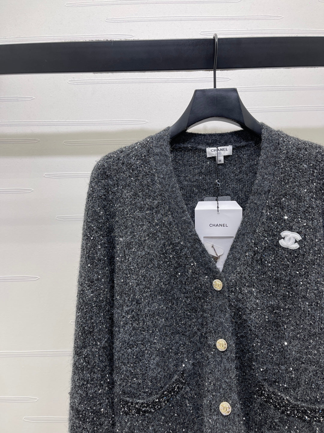 CC 26s Sequined V-Neck Cardigan Sweater Grey 344109