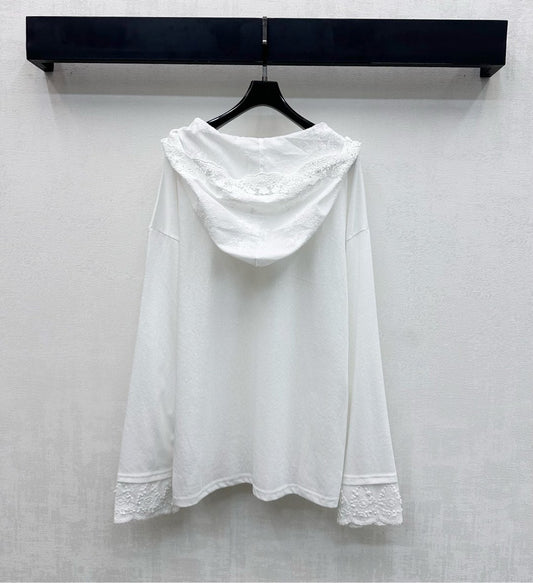 Miu SS26 Lace Hooded Long Sleeve Pullover White Wool Polyester 350278