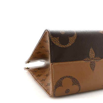 Reverse Monogram Giant Onthego MM