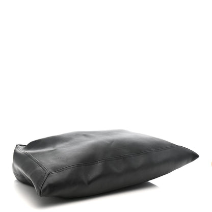 Silky Calfskin Large Hop Black