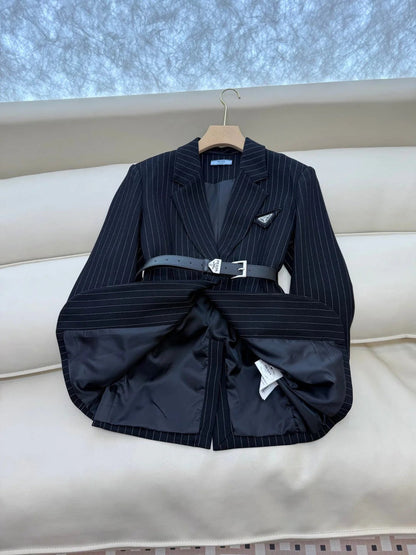 PRADA 25S BLAZER 552