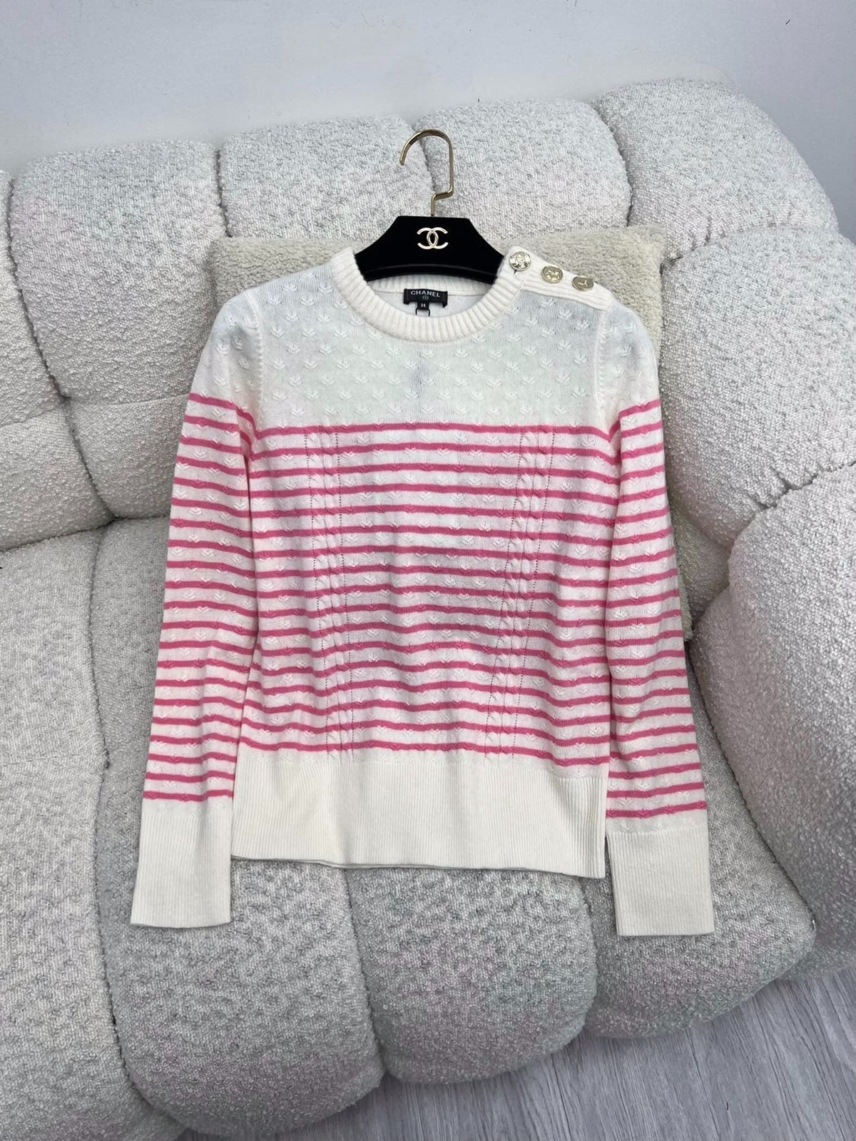 CHANEL 25S SWEATER STYLE 165