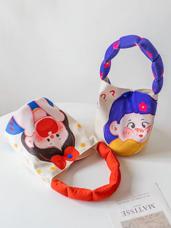 Cartoon Baby Face Niche Holding Bucket Bag