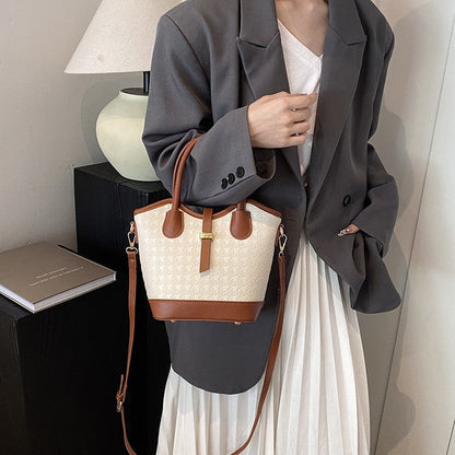Versatile Bucket Handbag